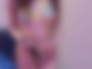 Live cam show with Emily-Blush - Small Tits on liverealitysex.com