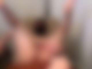 kinkywolf18's Live Sex Cam Show