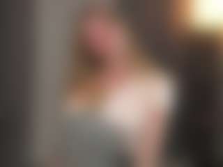 Live cam show with MariHamacher - Bedroom Teen (18+) on crypto-cams