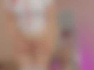 MilenaWintsor's Live Sex Cam Show