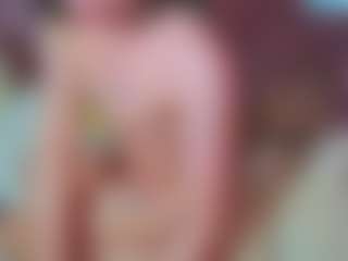 RhiSweetHole's Live Sex Cam Show