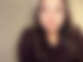 Mia's Live Sex Cam Show