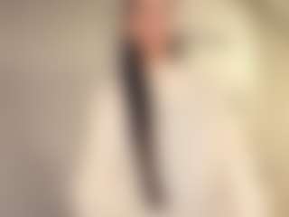 Mia's Live Sex Cam Show