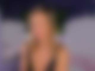 ElizaMayers's Live Sex Cam Show