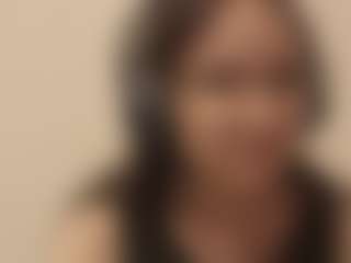 Mia's Live Sex Cam Show