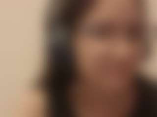 Mia's Live Sex Cam Show