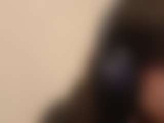Mia's Live Sex Cam Show