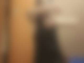 Mia's Live Sex Cam Show