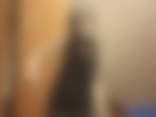 Mia's Live Sex Cam Show
