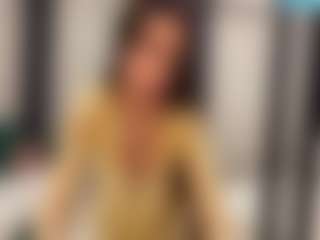 Live cam show with AlbertinaBendtsen - Wet on x69.live