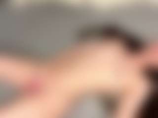 Live cam show with AlbertinaBendtsen - Brown Hair on Camsoda