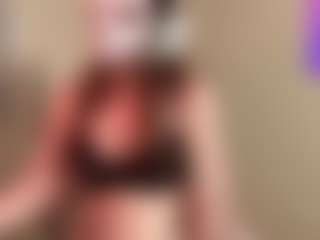 Live cam show with liliqilli - Full Nudity on milfzrlive.com