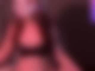 Live cam show with liliqilli - Full Nudity on SquirtSoMuch