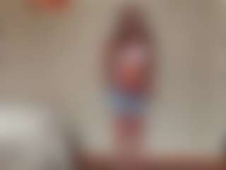 Live cam show with ValeriaWrinn - Cute on madthumbs
