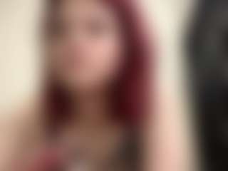 Live cam show with AwildaHuberman - Average on chickslive.net
