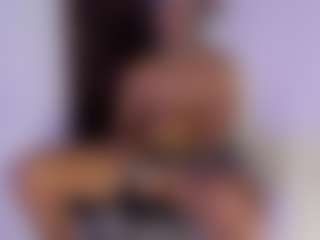 Chirshot21's Live Sex Cam Show