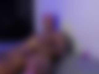 Chirshot21's Live Sex Cam Show