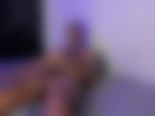 Chirshot21's Live Sex Cam Show