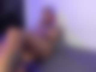 Chirshot21's Live Sex Cam Show