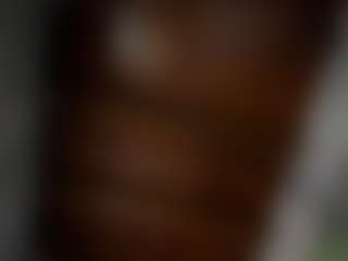 Chirshot21's Live Sex Cam Show