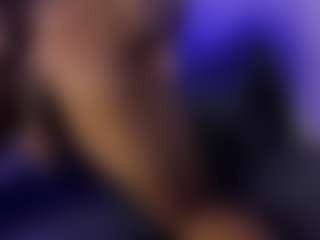 Chirshot21's Live Sex Cam Show
