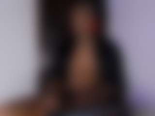 Chirshot21's Live Sex Cam Show