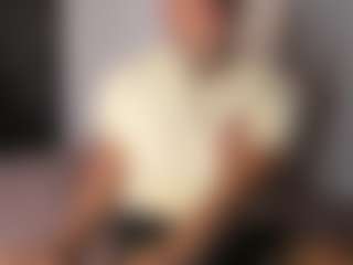 Chirshot21's Live Sex Cam Show