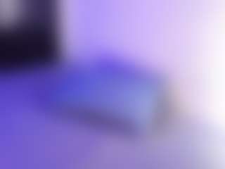 Live cam show with Chirshot21 - Brown Eyes on xxxlivecams.org