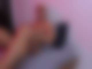 Chirshot21's Live Sex Cam Show