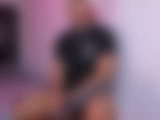 Chirshot21's Live Sex Cam Show