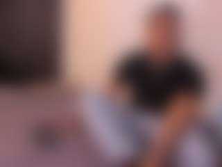 Chirshot21's Live Sex Cam Show