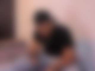 Chirshot21's Live Sex Cam Show
