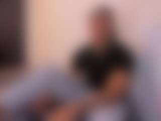 Chirshot21's Live Sex Cam Show