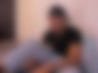 Chirshot21's Live Sex Cam Show