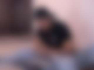 Live cam show with Chirshot21 - Handjob on Camsoda