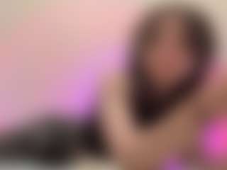 Live cam show with LinneaKjos - New Toys on Stripli.com