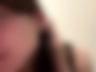 LinneaKjos's Live Sex Cam Show