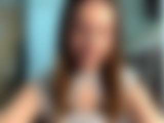 Live cam show with Holly - New Teen (18+) on Camsoda