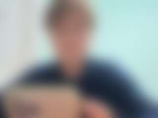 Live cam show with MaryjaneBissonnette - Brown Eyes Asian on Instabang