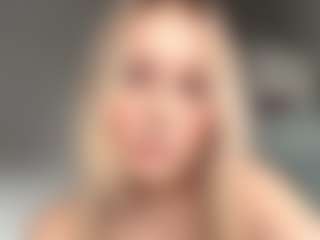 Live cam show with MerriRiesgraf - Fingering on numayanayam.club