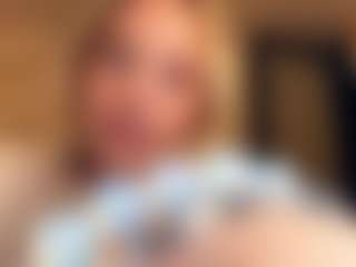 Amelia's Live Sex Cam Show