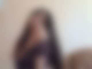Live cam show with Rose - Hairy Pussy Teen (18+) on Big Tits