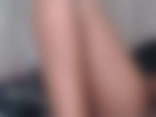 SexyTamia302's Live Sex Cam Show