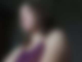 Live cam show with TrinaDrain - Normal on Camming Site