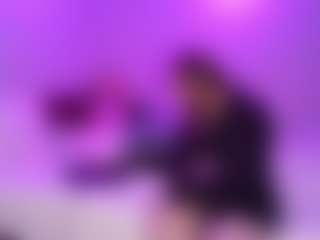 Live cam show with aurel-allure - Green Eyes on xxxlivecams.org