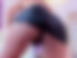 MaisonAmora's Live Sex Cam Show
