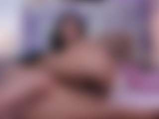 MaisonAmora's Live Sex Cam Show