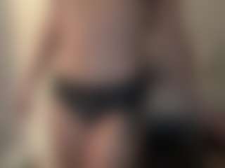 xoxomandi's Live Sex Cam Show