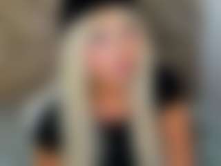 LindsayJohans's Live Sex Cam Show
