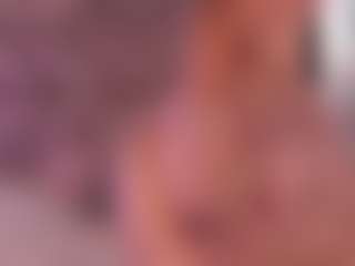 LindsayJohans's Live Sex Cam Show